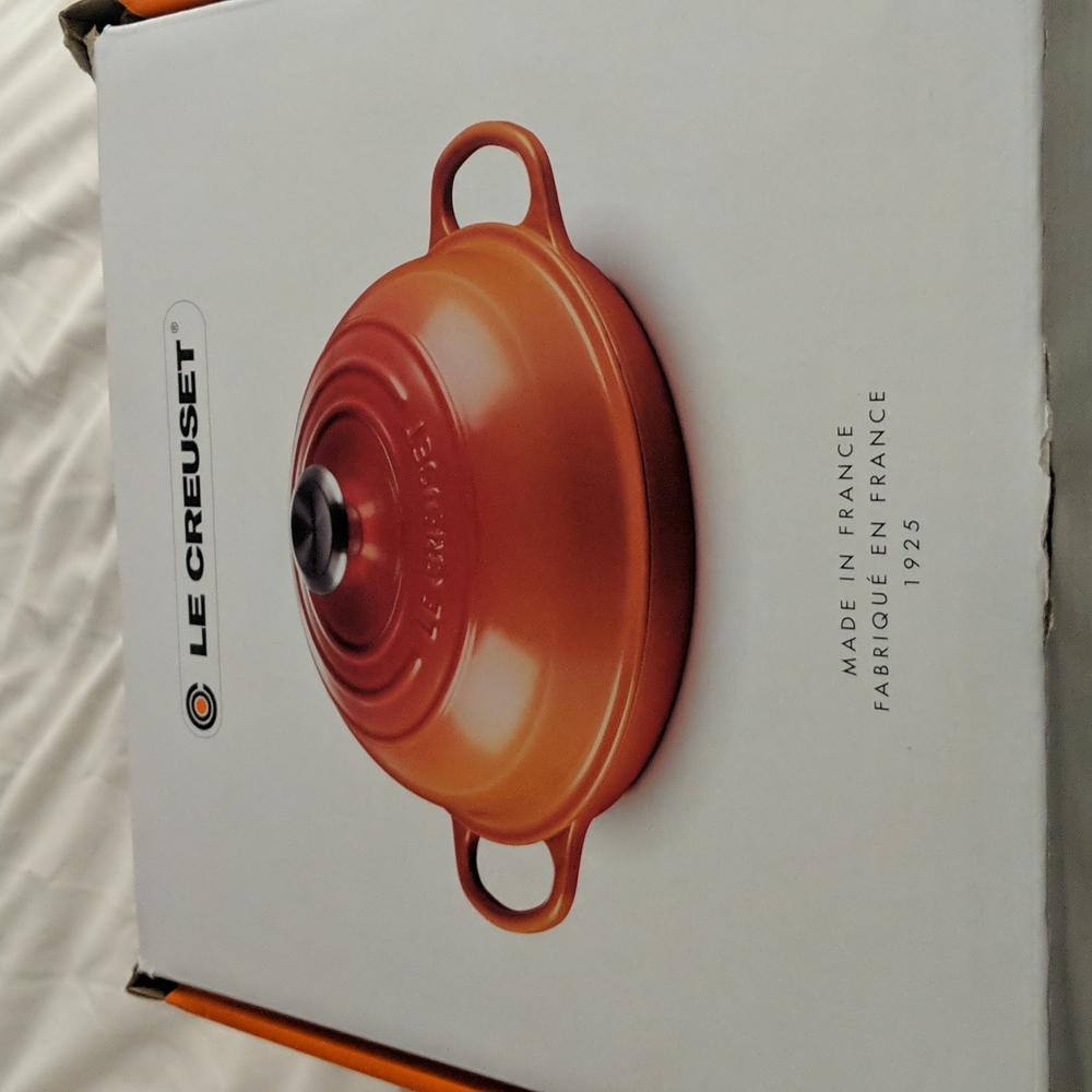 Le creuset bread pan